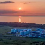 Z Basenem-polanki Aqua - Колобжег